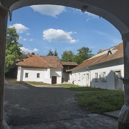 Ferienwohnung Plitzner Belvárosi Apartmanház Erlau Exterior foto