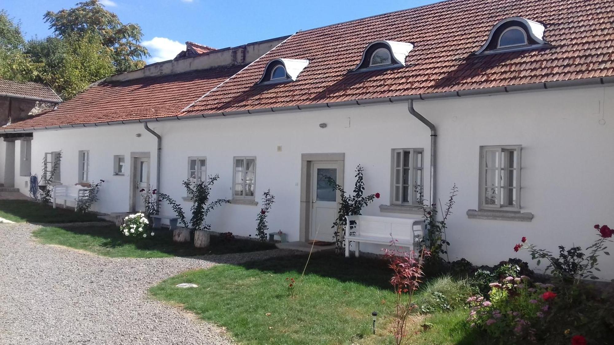 Plitzner Belvárosi Apartmanház Erlau Exterior foto